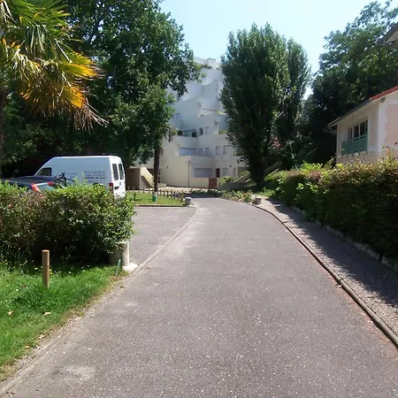 公寓 Renove Avec Terrasse, A 100m De La A Arcachon, Parking Prive Inclus - Fr-1-374-99
