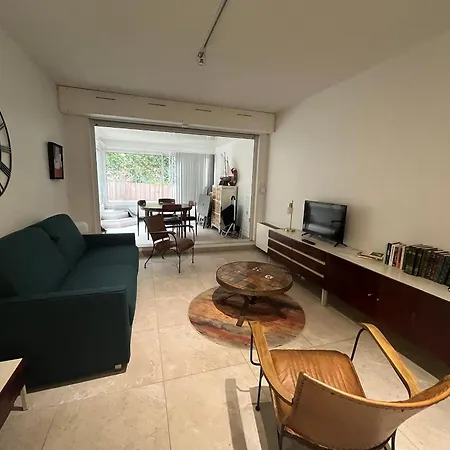 Spacieux Rénové Avec Terrasse Et Parking Privé - Fr-1-374-99 Apartamento Arcachón