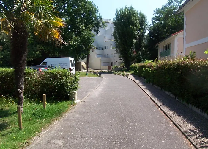 Lejlighed Spacieux Renove Avec Terrasse Et Parking Prive - Fr-1-374-99